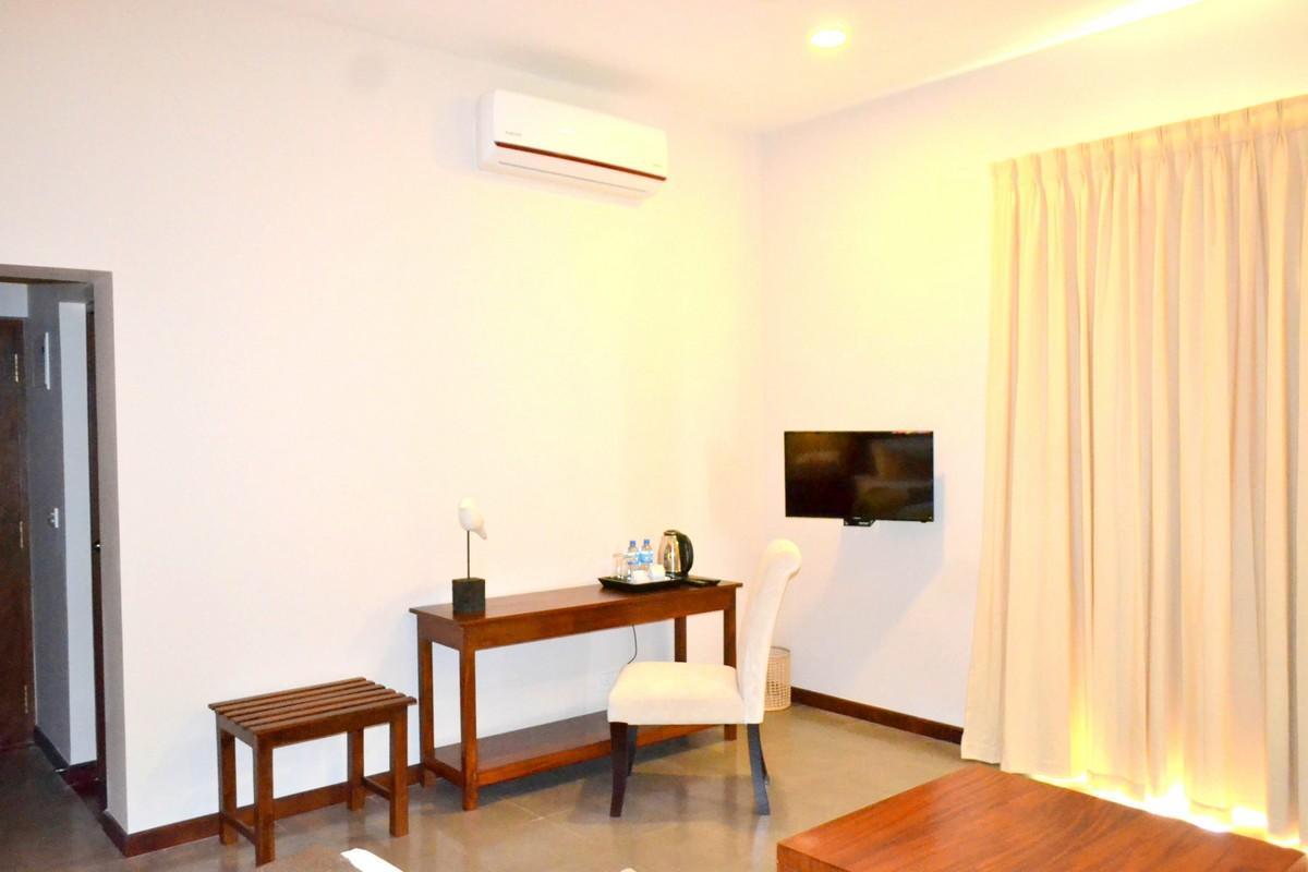 Kethaka Aga Hotel Tissamaharama Kültér fotó